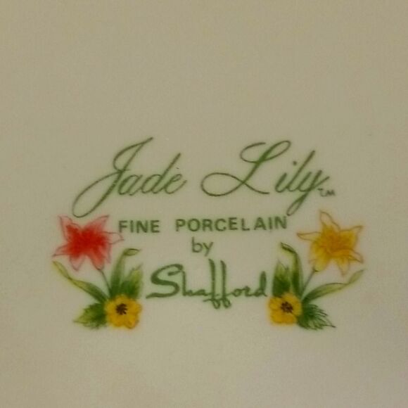 FINE PORCELAIN CHINA!!!   - Picture 3 of 4